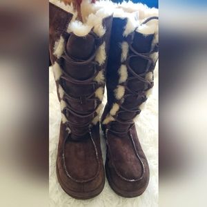 WOMENS UGG AUSTRALIA UPTOWN BOOTS